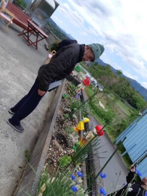 image2_3.jpeg